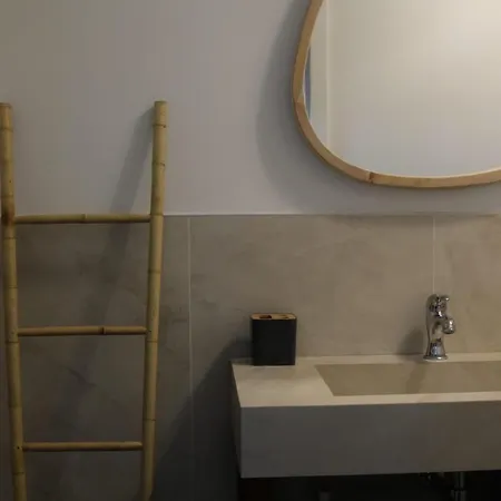 Gasper Bed & Breakfast 4*