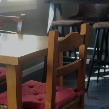فندق مبيت وإفطار Gasper كافالكاسيل